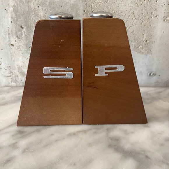 MCM Vintage Made in Japan Salt n' Pepper Wood - Picture 5 of 5
